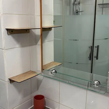 Climatise A Louer Pres Des Thermes - Fr-1-680-47 *