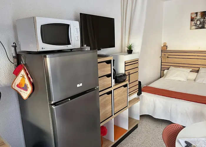 Climatise A Louer Pres Des Thermes - Fr-1-680-47 Lejlighed Balaruc-les-Bains